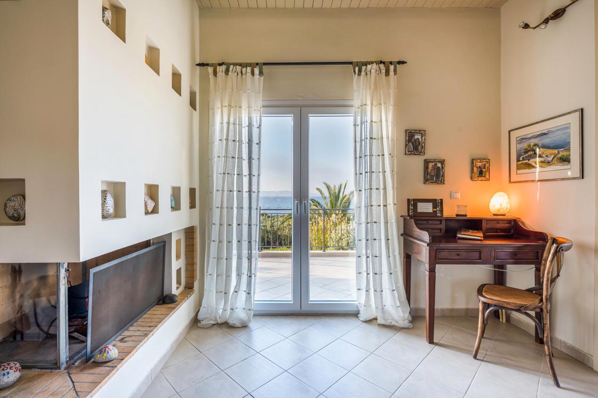 Marfaia - Villa By The Sea Agioi エクステリア 写真